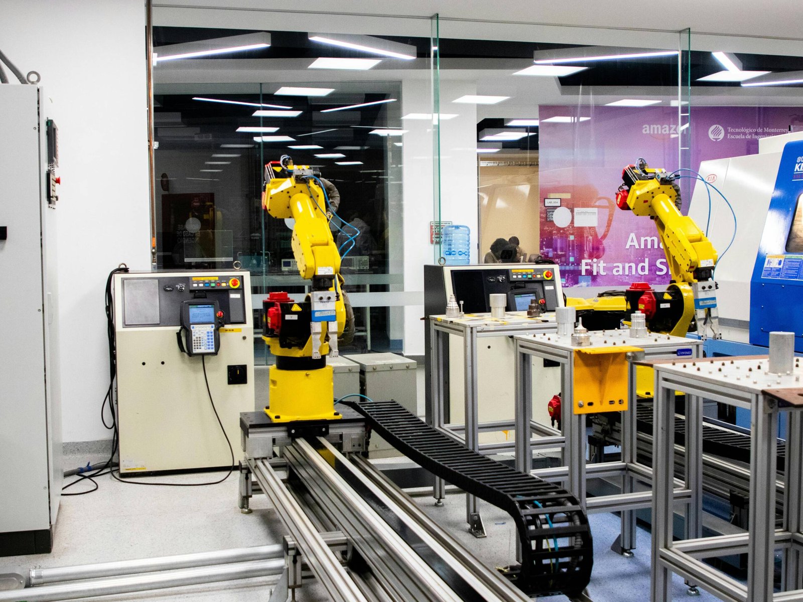 manufacturing automation robotics